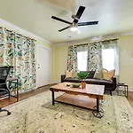 Lemonade Lodge